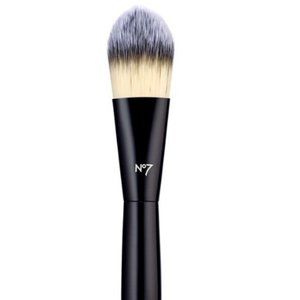 No7 Foundation Brush